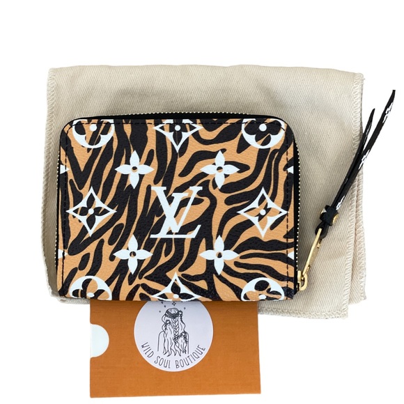 LOUIS VUITTON Limited Edition Jungle Noir Zippy Coin Wallet NEW - Picture 8 of 10